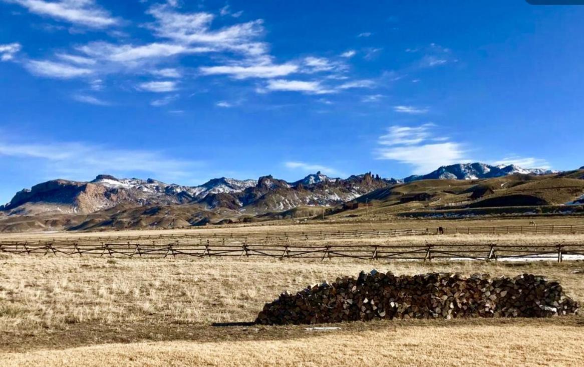 Отель Yellowstone Cutthroat Guest Ranch Вапити Экстерьер фото